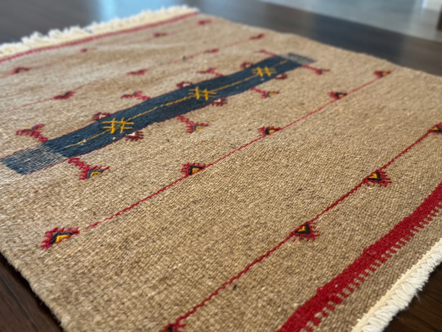 Handmade Moroccan Accent Rug – Natural and Red | 22" × 19"