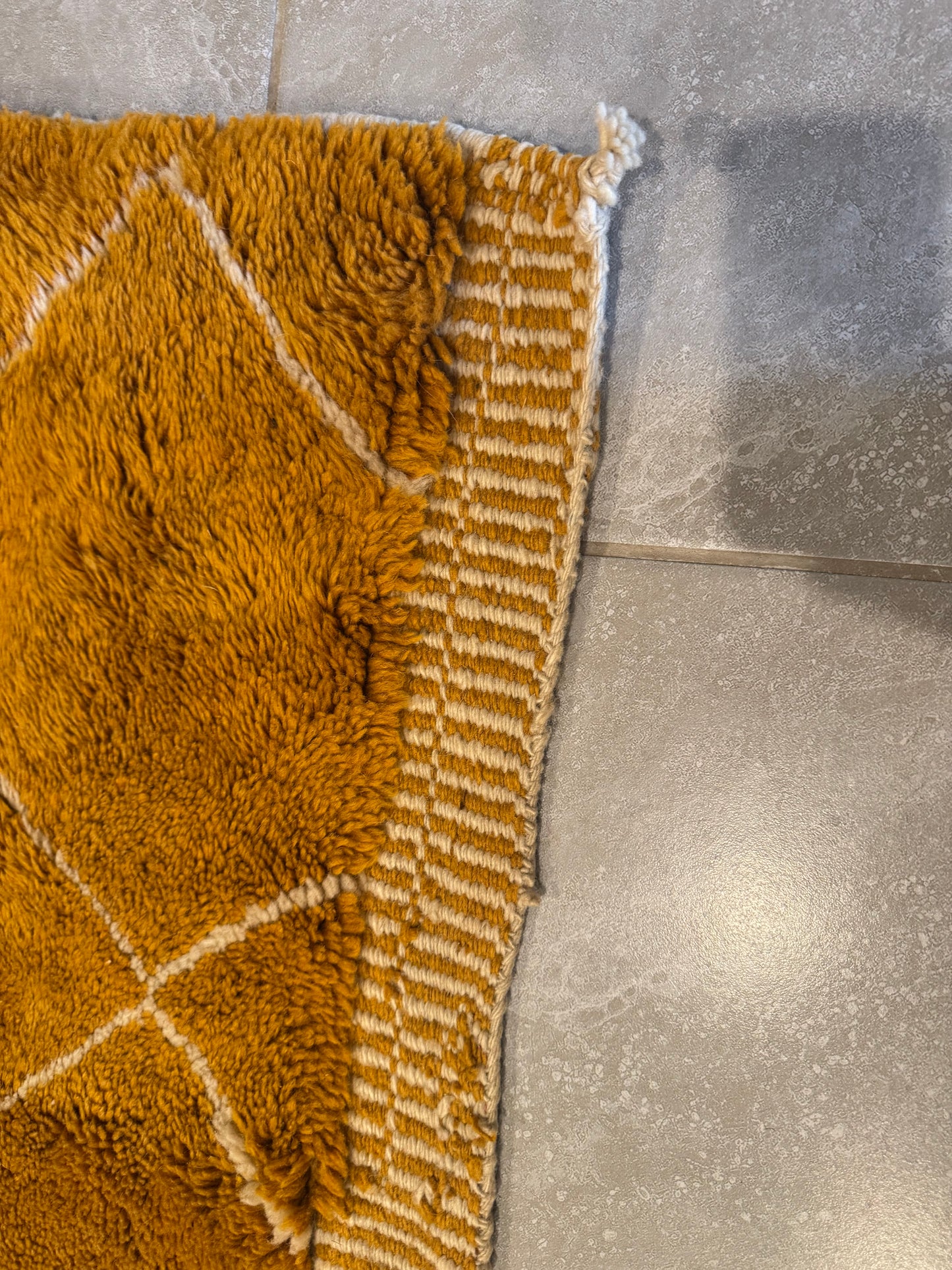 Handmade Mrirte 100% Wool!  5x7 feet!