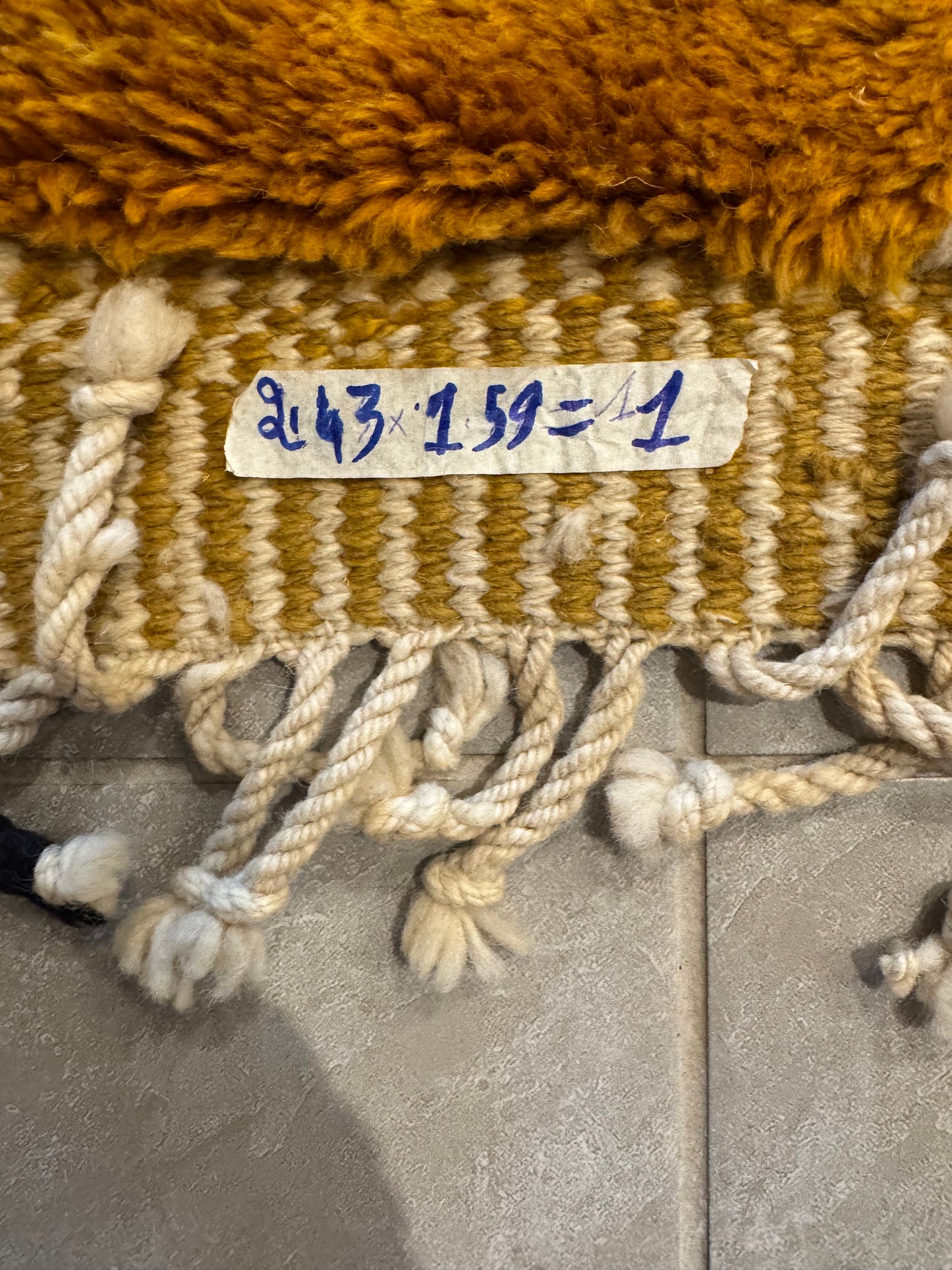 Handmade Mrirte 100% Wool!  5x7 feet!