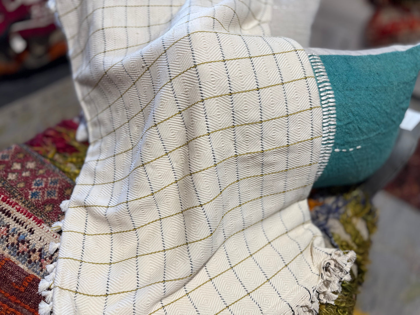 Square Pattern Woven Premium Cotton Throws – Soft Everyday Luxury